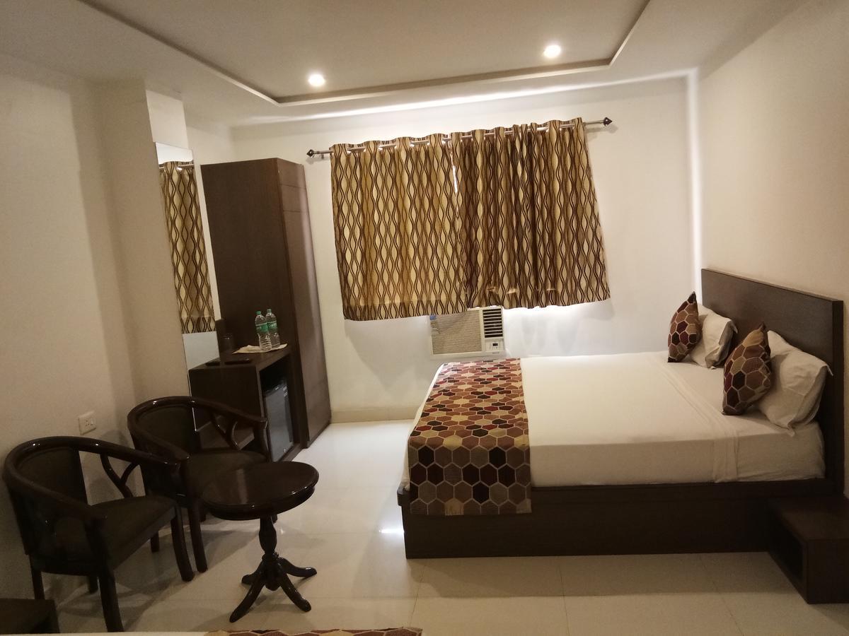 Hotel Delux Inn Agra  Esterno foto