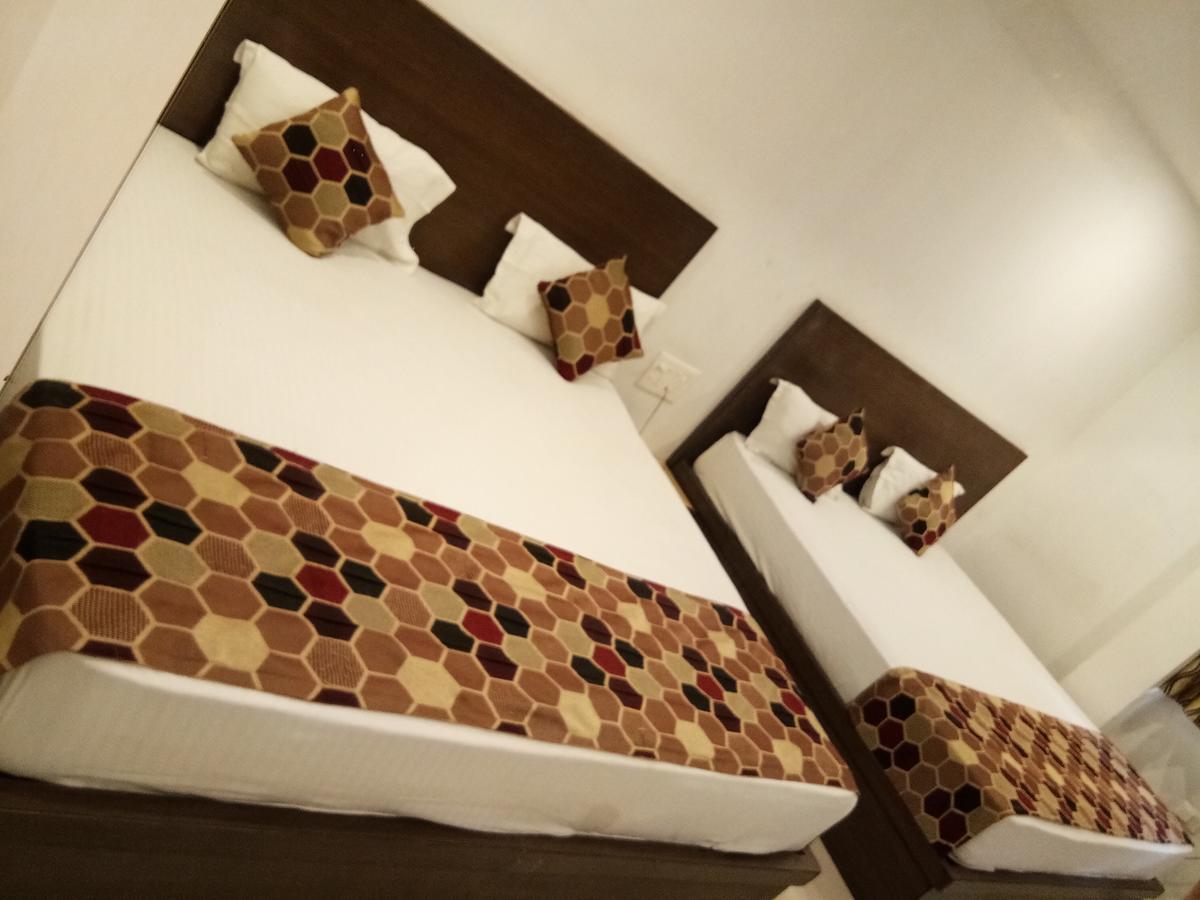 Hotel Delux Inn Agra  Esterno foto