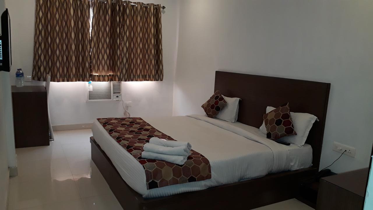 Hotel Delux Inn Agra  Esterno foto