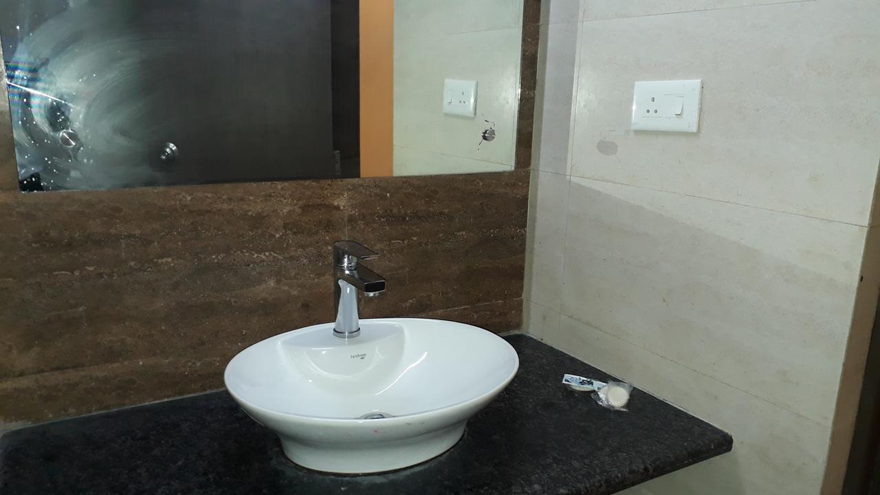 Hotel Delux Inn Agra  Esterno foto